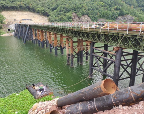 鋼便橋